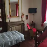 Bed & Breakfast Les Secrets Des Loges 3*