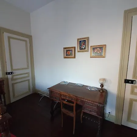 Les Secrets Des Loges Bed & Breakfast Calais