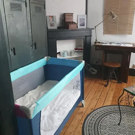 Les Secrets Des Loges Oda ve Kahvaltı Calais
