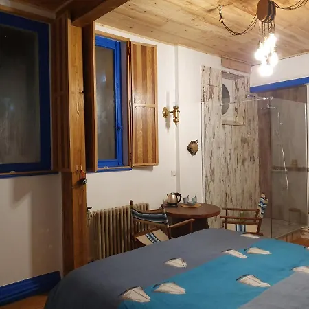 Les Secrets Des Loges Bed & Breakfast 2*