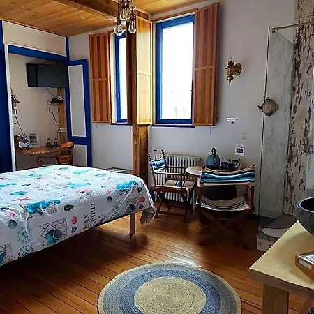 Bed and Breakfast Les Secrets Des Loges 3*