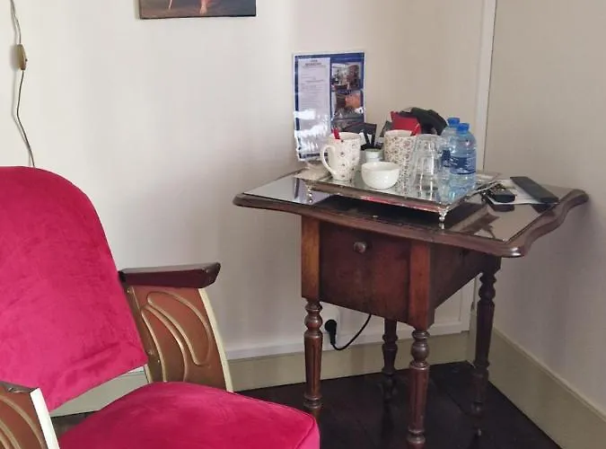 Les Secrets Des Loges Bed & Breakfast