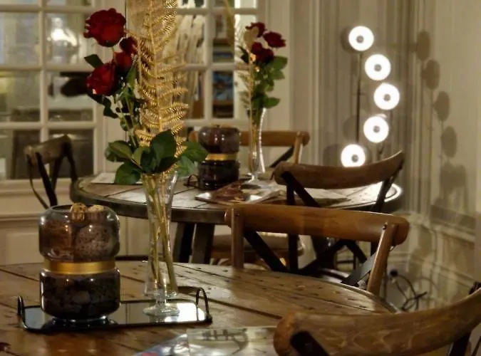 Les Secrets Des Loges Bed & Breakfast